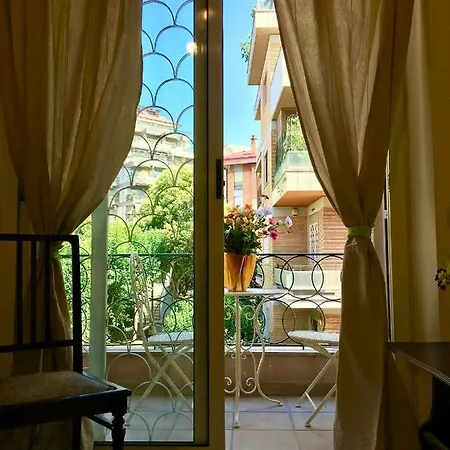 Bed & Breakfast Valla18 Rom