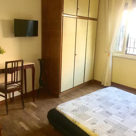 Bed & Breakfast Valla18 Rom